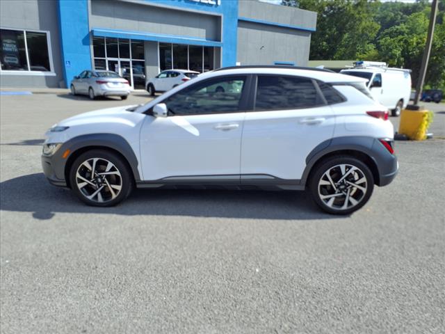 2022 Hyundai KONA Limited - Photo 2