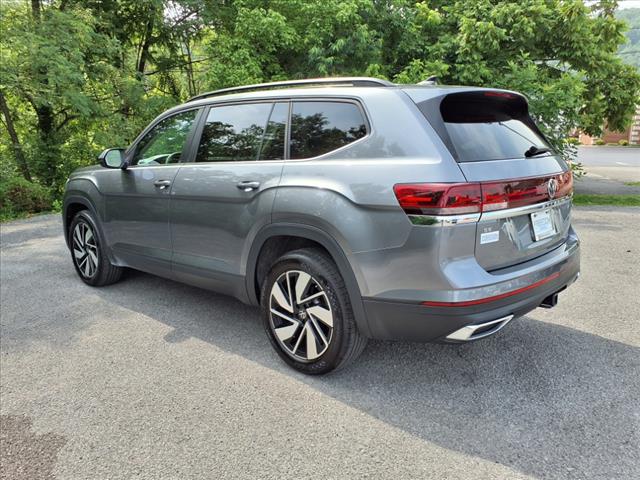 2025 Volkswagen Atlas 2.0T SE w/Technology - Photo 3