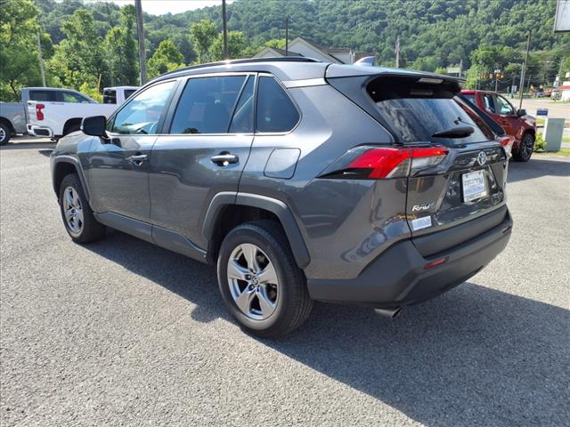 2023 Toyota RAV4 XLE - Photo 3
