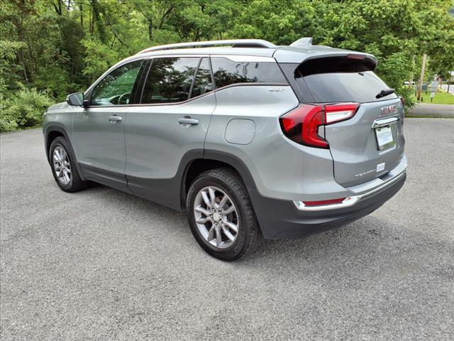 2024 GMC Terrain SLT AWD - Photo 3