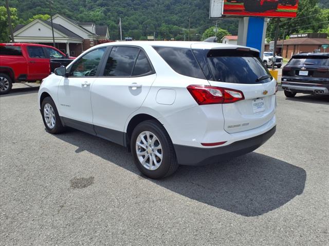 2021 Chevrolet Equinox LS AWD - Photo 3