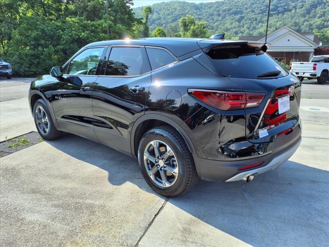 2025 Chevrolet Blazer LT AWD - Photo 3