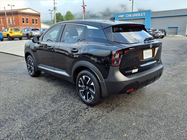 2025 Nissan Kicks SV AWD - Photo 3