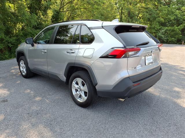 2021 Toyota RAV4 Hybrid LE - Photo 3