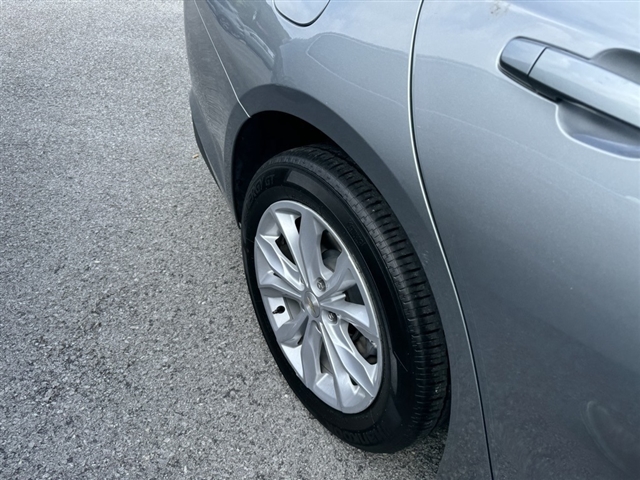 2023 Chevrolet Malibu LT 1LT - Photo 4