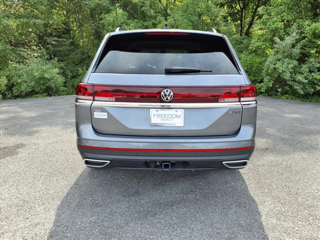 2025 Volkswagen Atlas 2.0T SE w/Technology - Photo 4