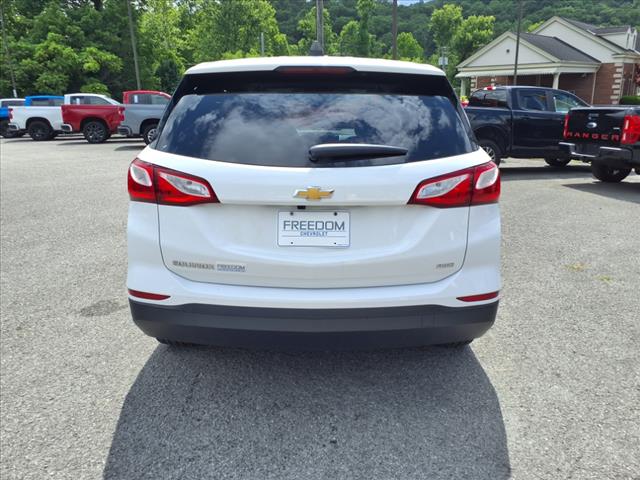 2021 Chevrolet Equinox LS AWD - Photo 4