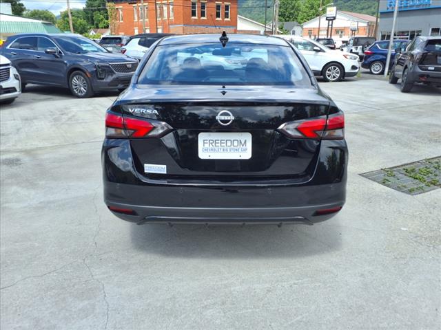 2025 Nissan Versa 1.6 SV - Photo 4