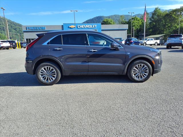 2025 Cadillac XT4 Premium Luxury AWD - Photo 6