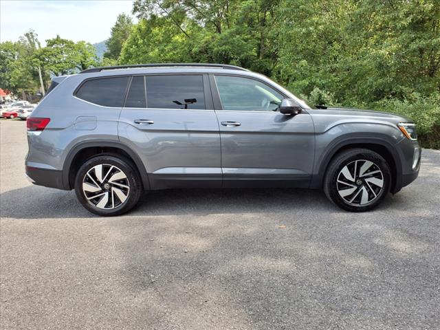 2025 Volkswagen Atlas 2.0T SE w/Technology - Photo 6