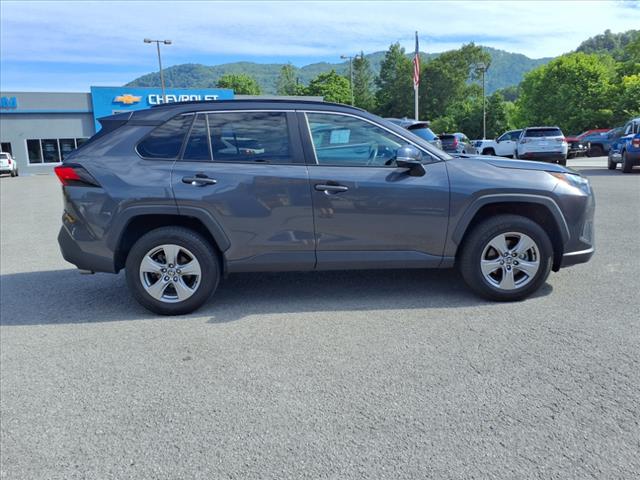 2023 Toyota RAV4 XLE - Photo 6