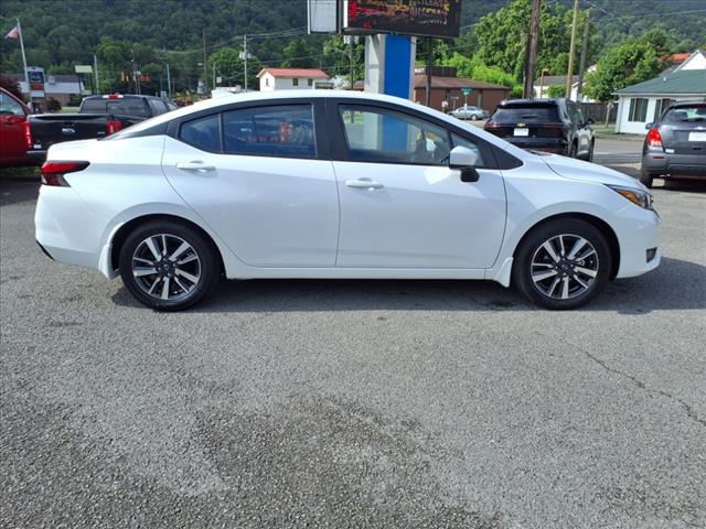 2025 Nissan Versa 1.6 SV - Photo 6