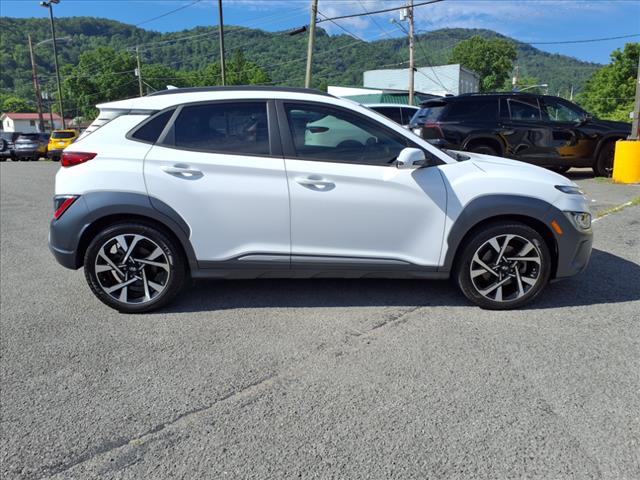 2022 Hyundai KONA Limited - Photo 6