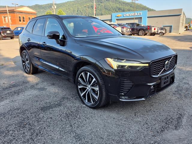 2023 Volvo XC60 B5 Plus Dark Theme - Photo 7