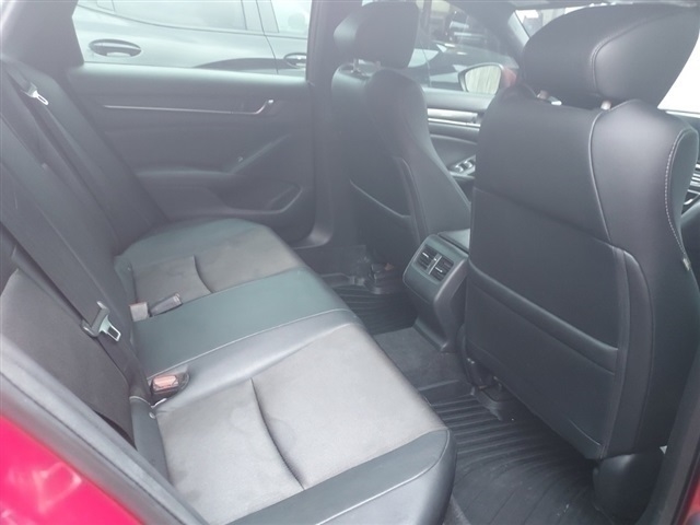 2019 Honda Accord Sport 2.0T - Photo 8
