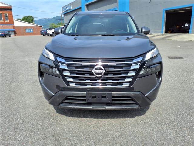 2024 Nissan Rogue SV - Photo 8