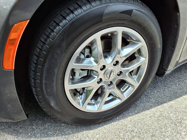 2022 Chrysler Voyager LX - Photo 9