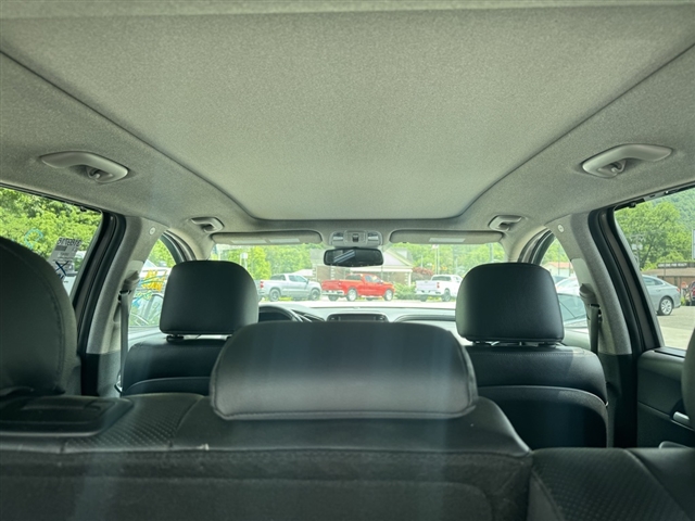 2019 Hyundai SANTA FE Limited - Photo 9
