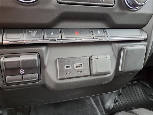 2025 Chevrolet Silverado 3500HD CC Work Truck