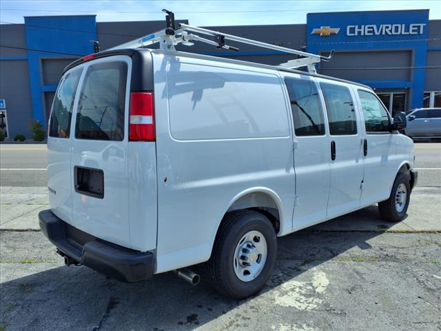 2025 Chevrolet Express Work Van Cargo