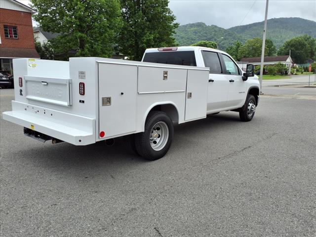2025 Chevrolet Silverado 3500HD CC Work Truck