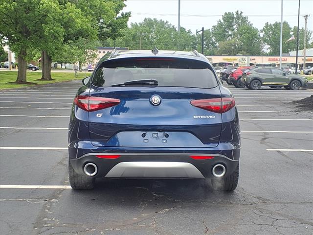 2019 Alfa Romeo Stelvio Ti Sport
