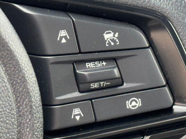 2025 Subaru Forester Base