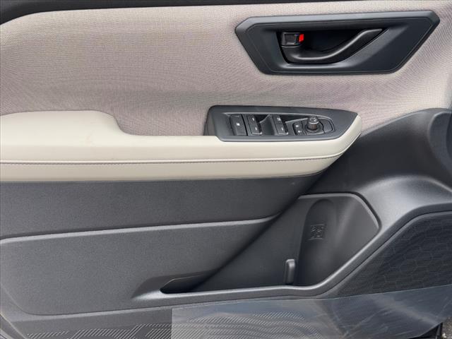 2025 Subaru Forester Base
