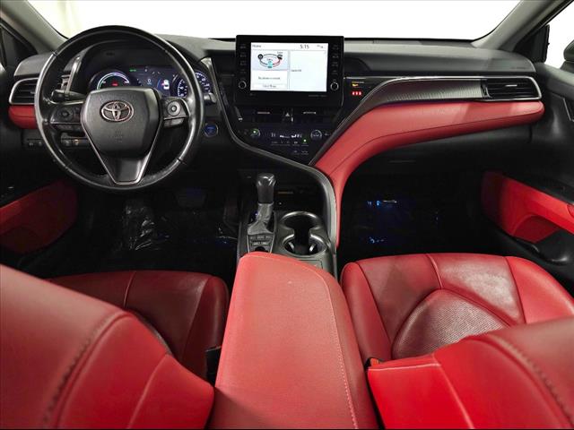 2022 Toyota Camry Hybrid XSE