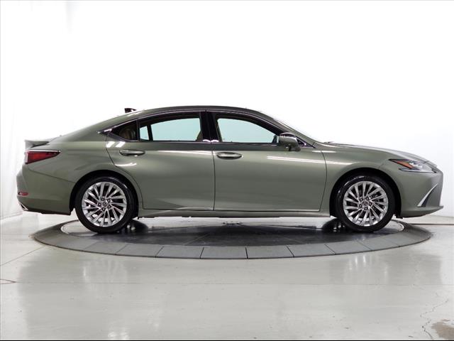 2023 Lexus ES 350 Ultra Luxury