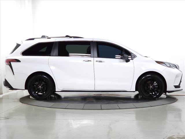 2024 Toyota Sienna XSE 7-Passenger