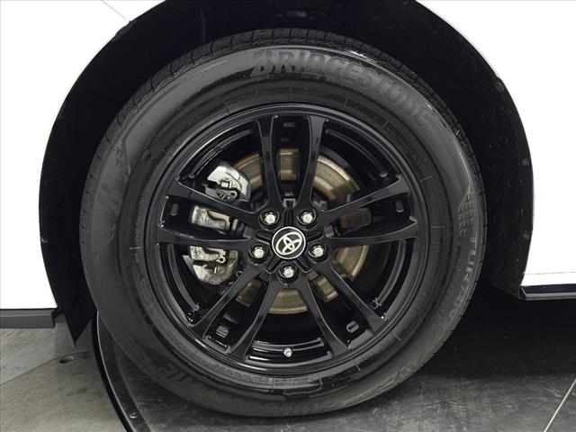 2024 Toyota Sienna XSE 7-Passenger