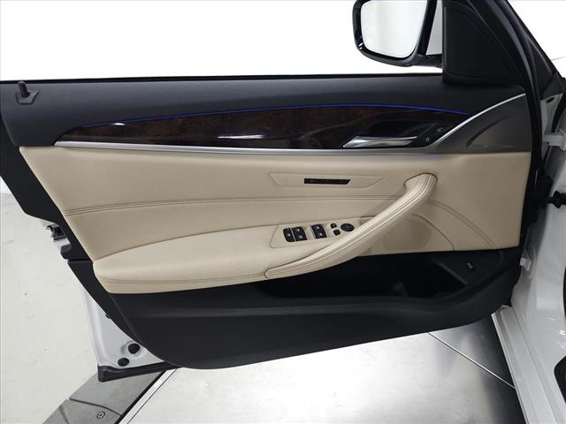 2017 BMW 5 Series 530i xDrive