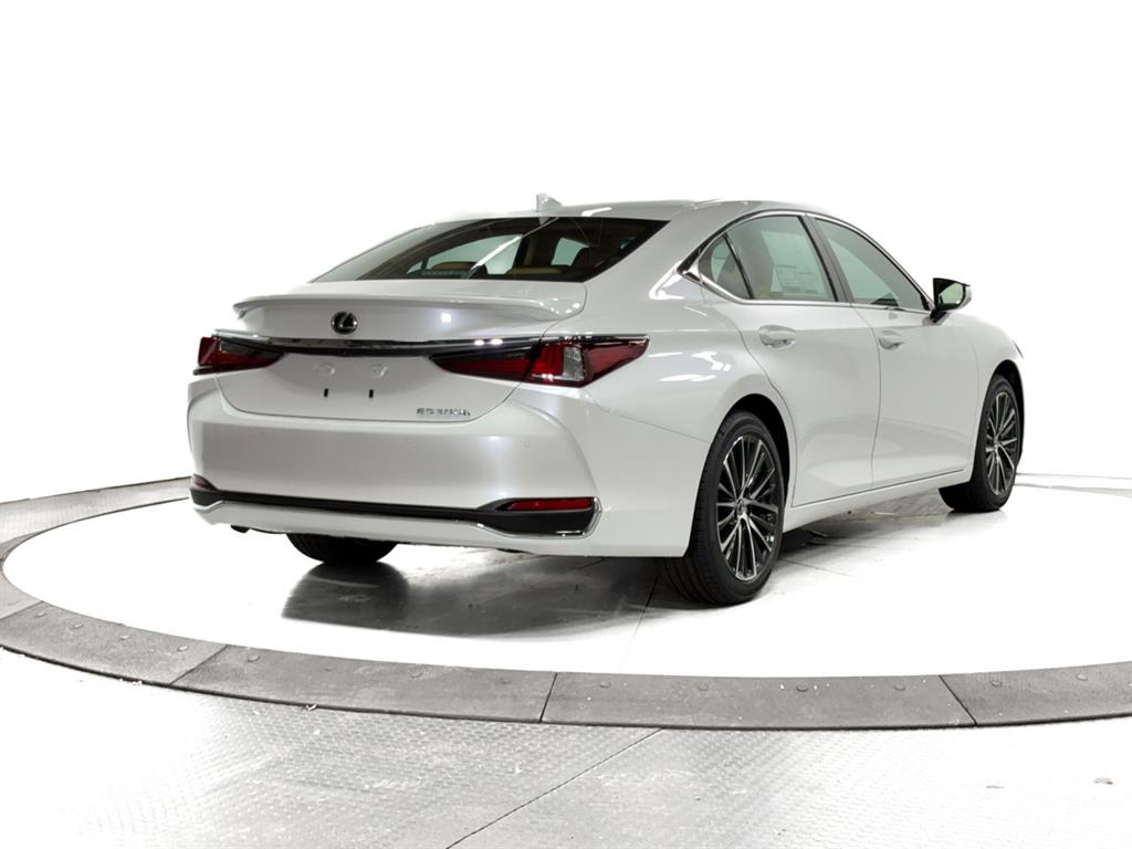2025 Lexus ES Premium photo 12