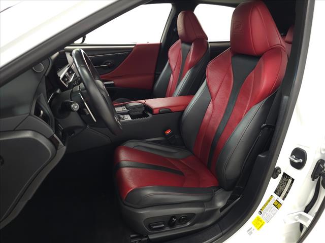2022 Lexus ES 300h F SPORT