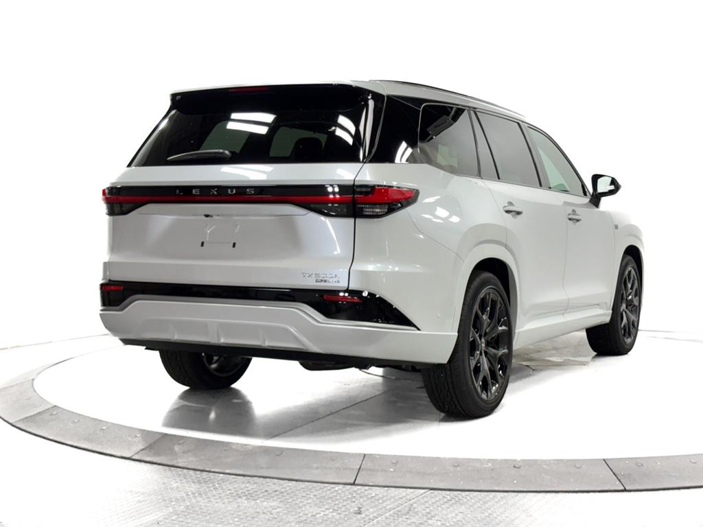 2026 Lexus TX 500h F SPORT Performance Premium photo 13
