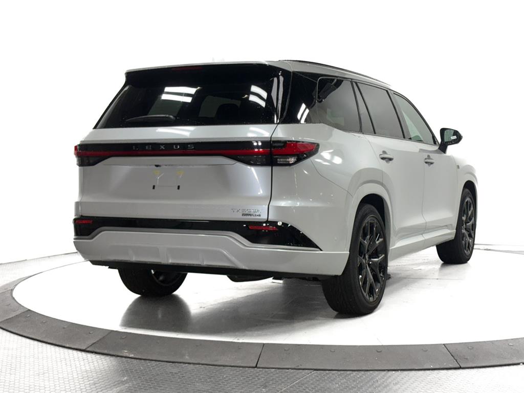 2025 Lexus TX 500h F SPORT Performance Premium photo 12