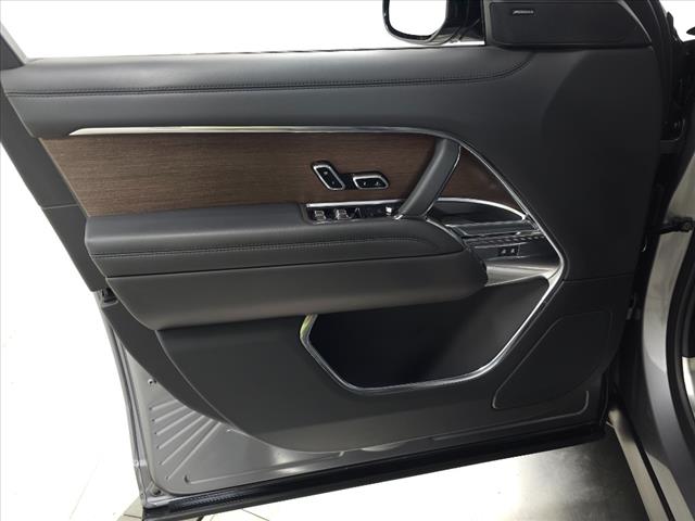 2023 Land Rover Range Rover P530 SE
