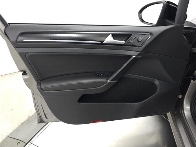 2015 Volkswagen Golf R 4Motion