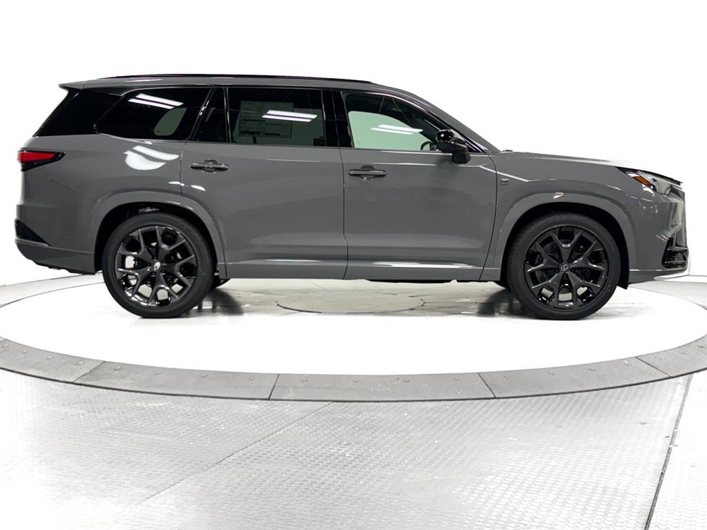 2026 Lexus TX 500h F SPORT Performance Premium photo 13
