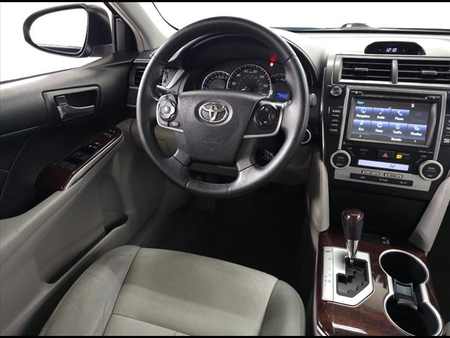 2014 Toyota Camry SE SPORT