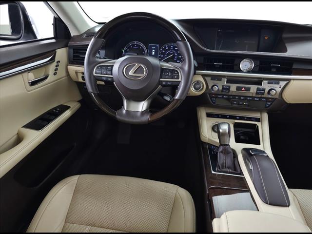 2017 Lexus ES 350 