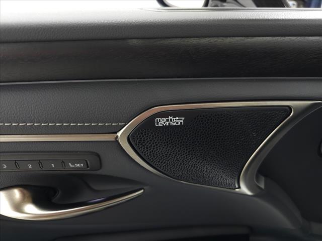 2024 Lexus ES 300h Luxury