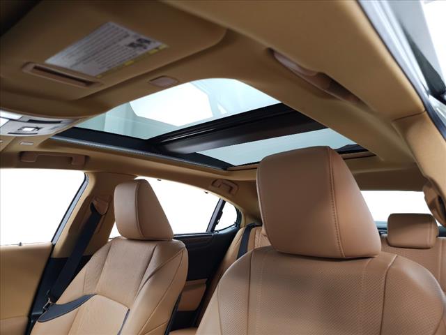 2023 Lexus ES 350 Ultra Luxury