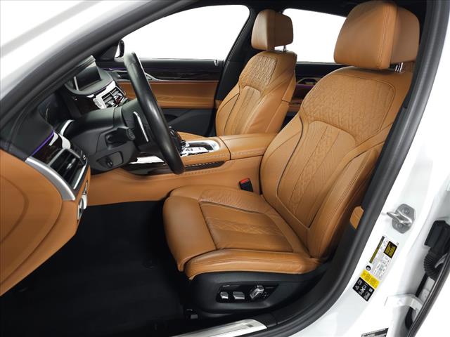2022 BMW 7 Series 750i xDrive