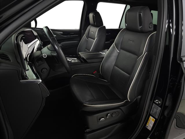 2022 Cadillac Escalade Sport