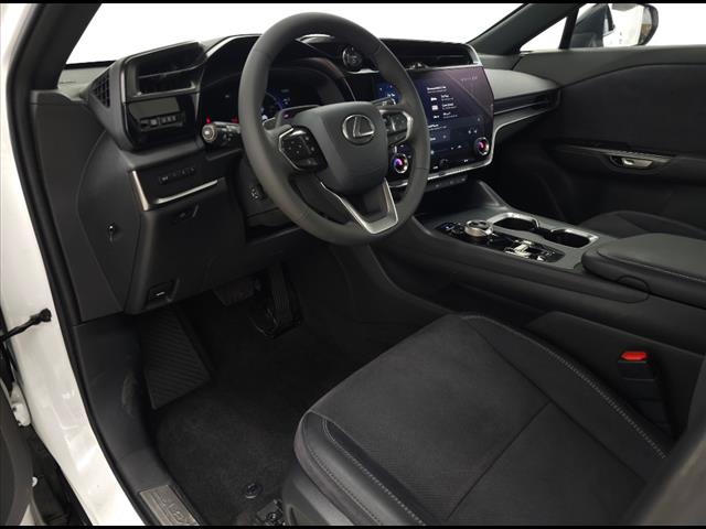 2023 Lexus RZ 450e Luxury