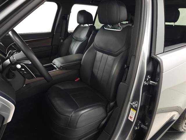 2023 Land Rover Range Rover P530 SE