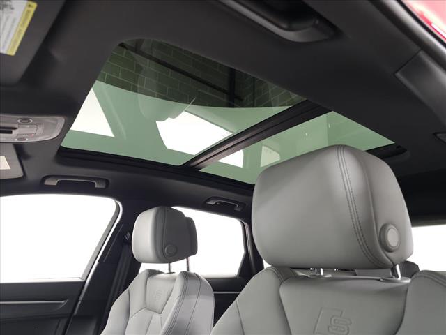2020 Audi Q3 quattro S line Prem Plus 45 TFSI