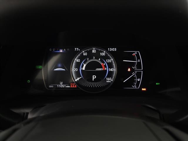 2025 Lexus ES 300h Ultra Luxury